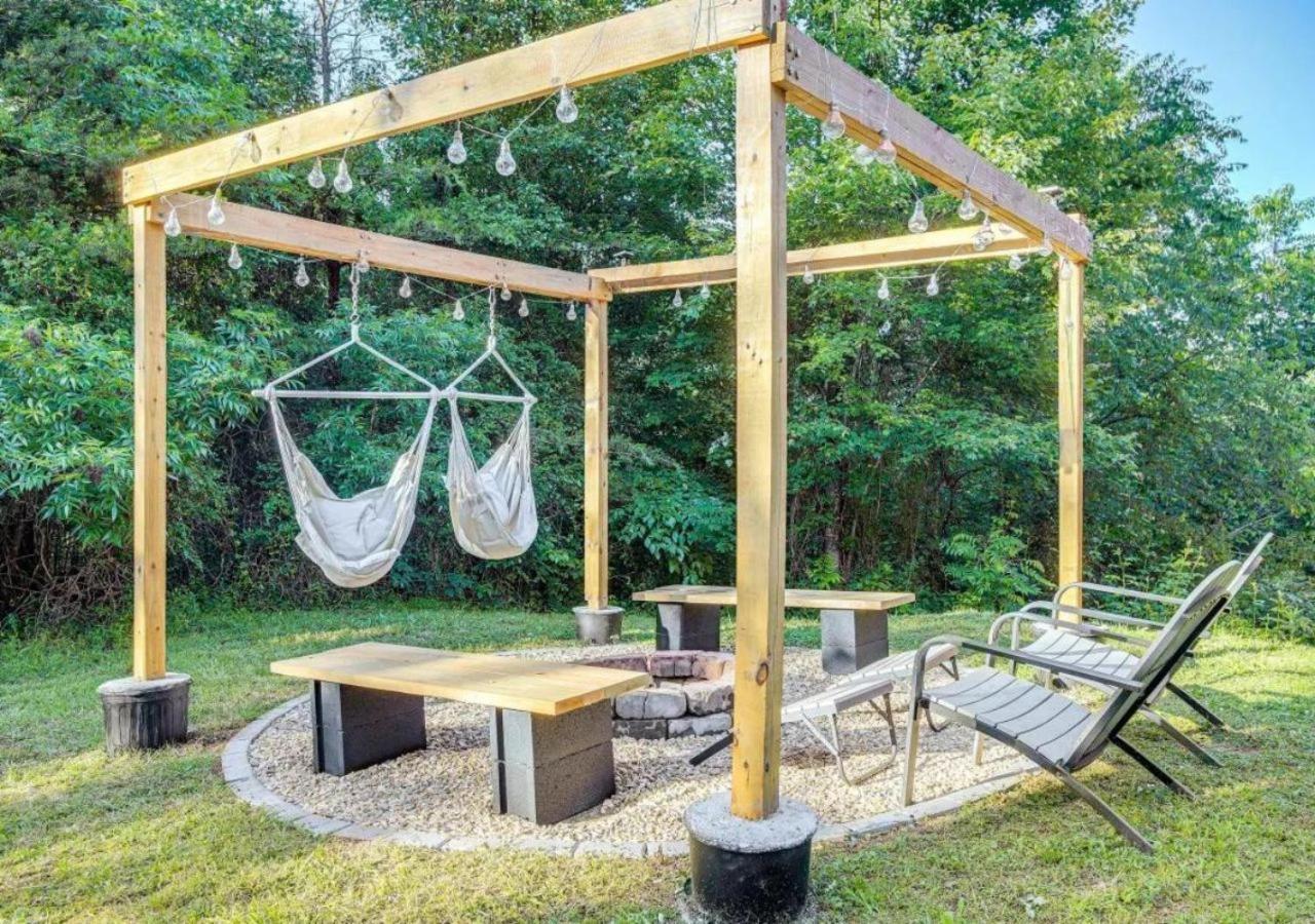 Fabulous Pet-Friendly, Family Cabin With Outdoor Kitchen, Hot Tub, Sauna, Fireplace, Theater Room, Arcade, Pool Table, And Fire Pit Within Minuties Of Dollywood Sevierville Buitenkant foto
