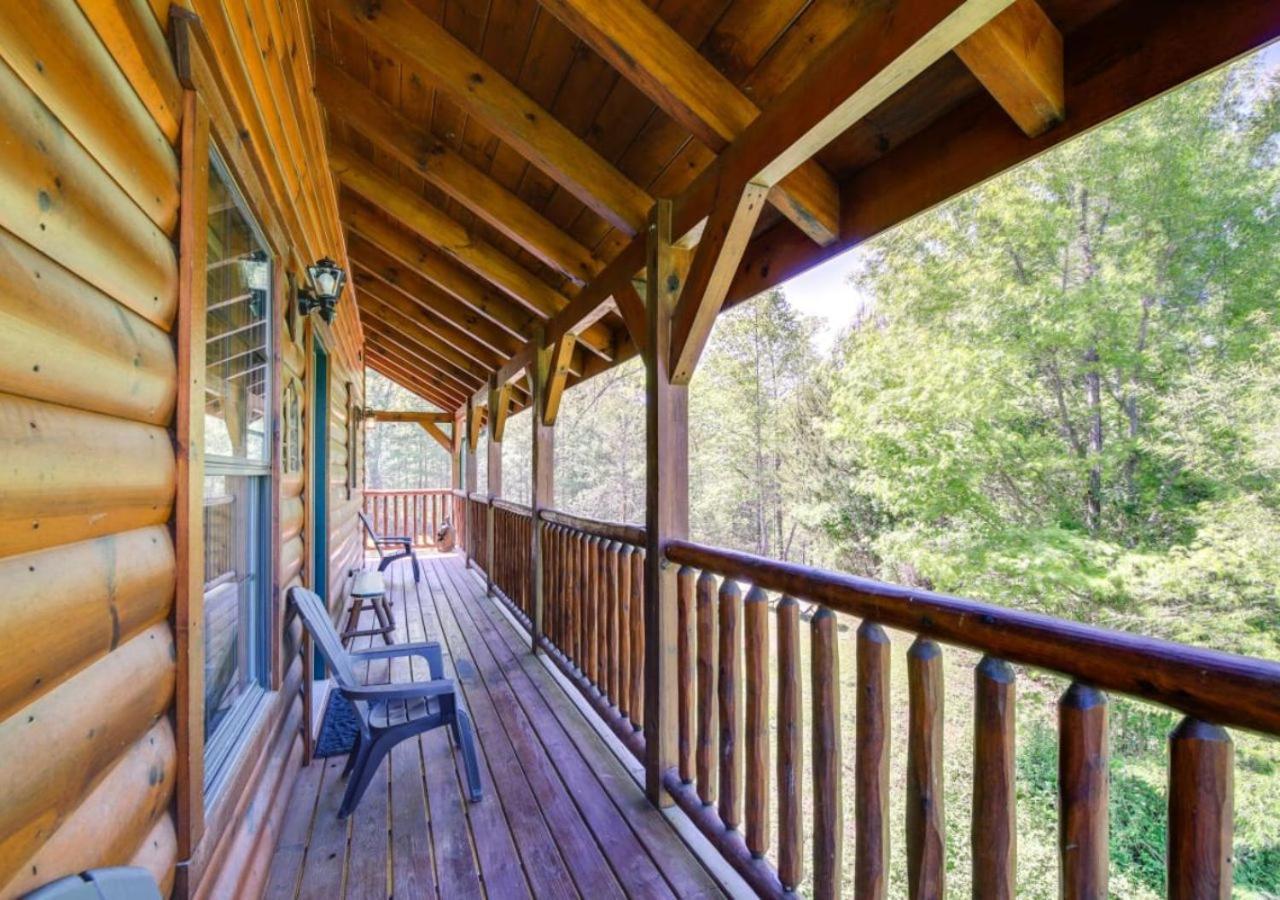 Fabulous Pet-Friendly, Family Cabin With Outdoor Kitchen, Hot Tub, Sauna, Fireplace, Theater Room, Arcade, Pool Table, And Fire Pit Within Minuties Of Dollywood Sevierville Buitenkant foto